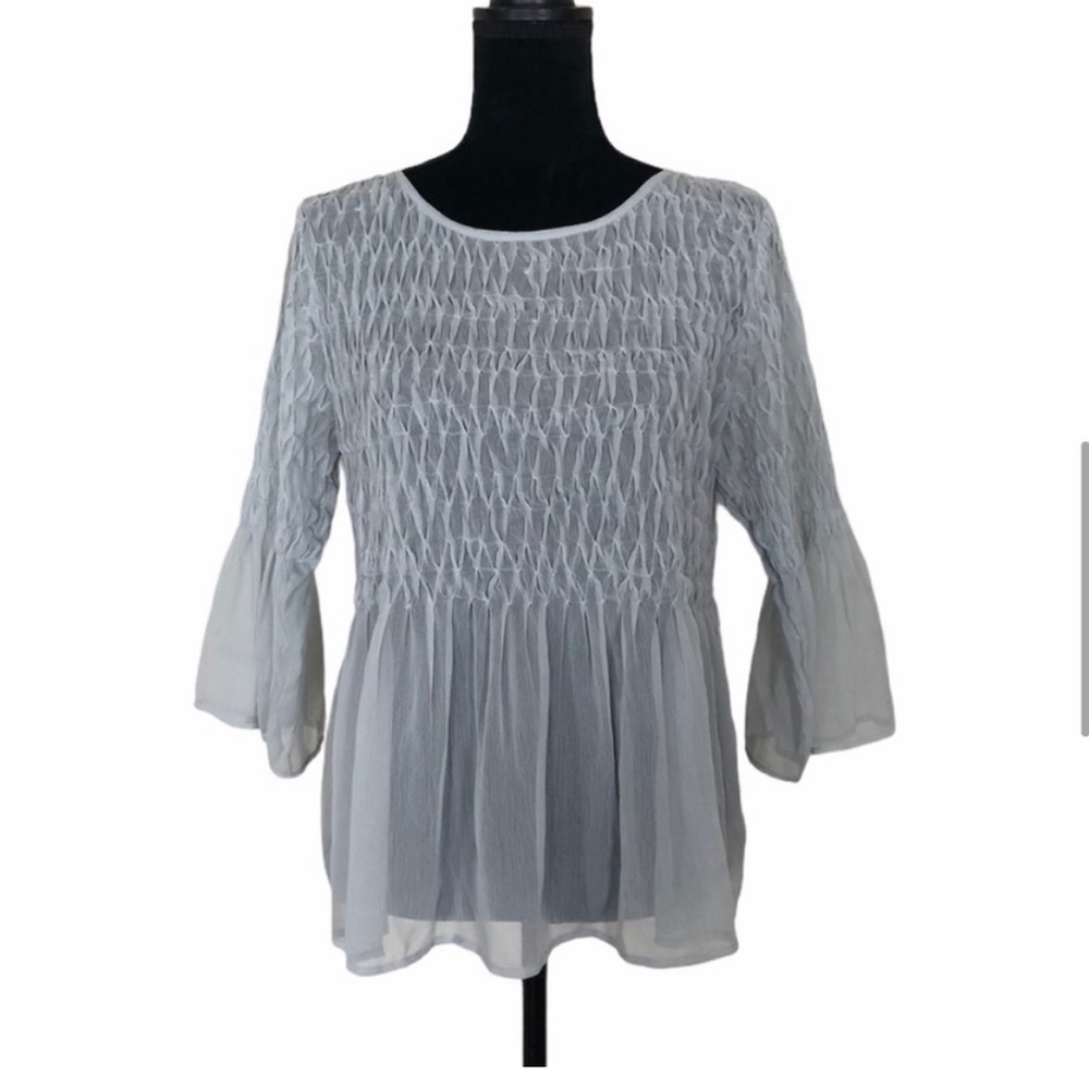 Hinge sheer smocked 3/4 sleeve top blouse on trend size medium